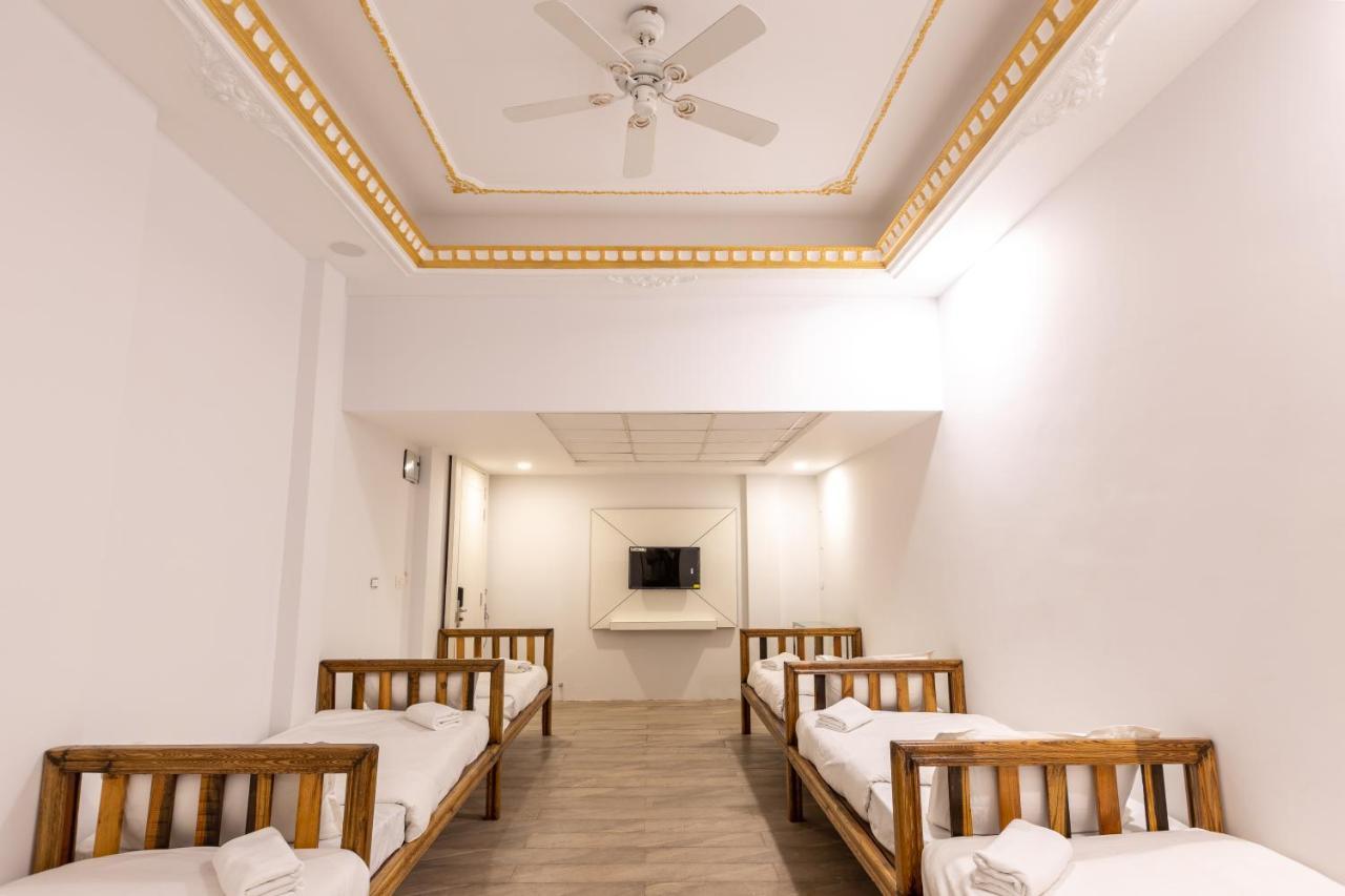 The Grand Monarch Hotel, Ujjain Luaran gambar