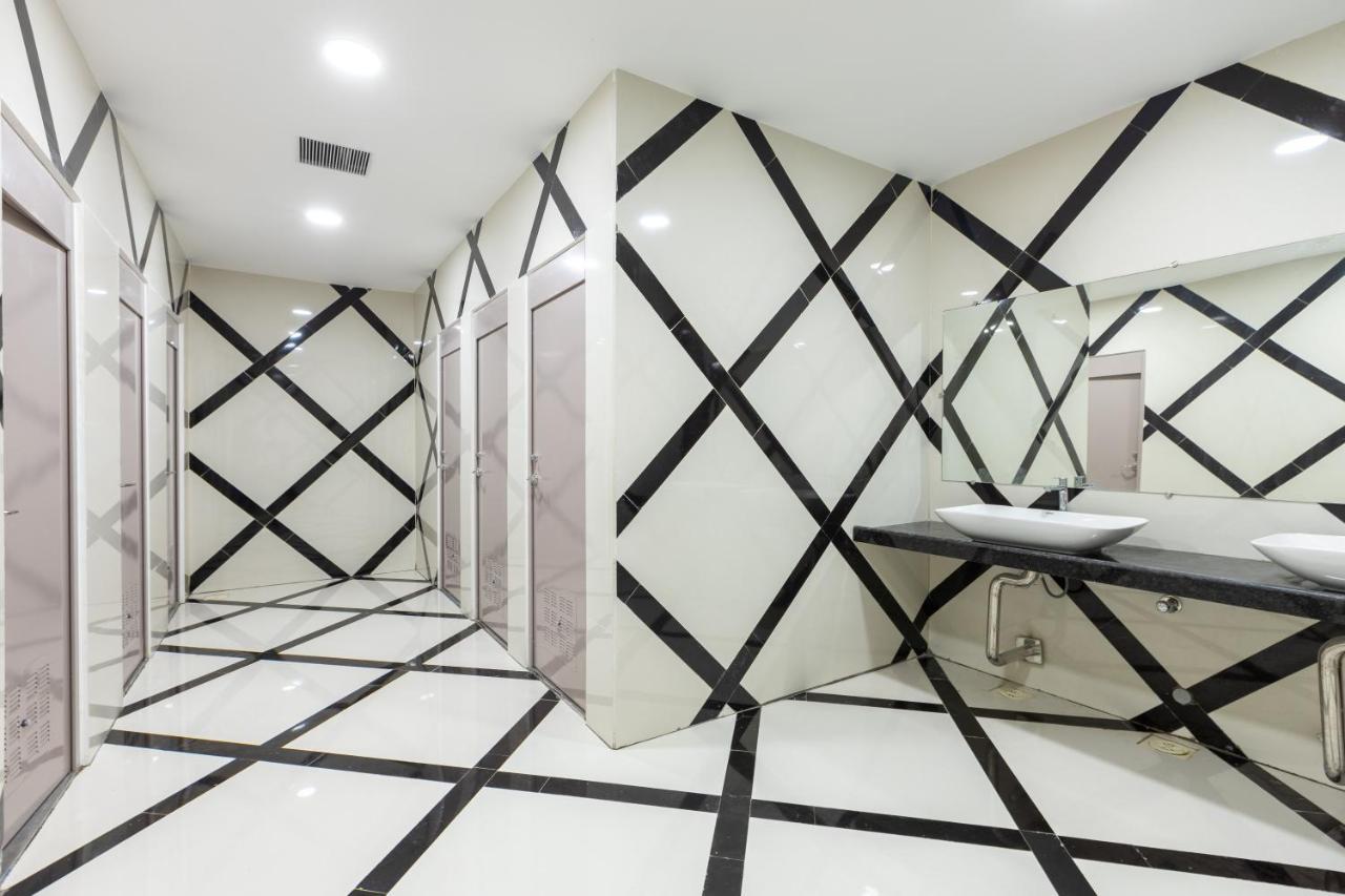 The Grand Monarch Hotel, Ujjain Luaran gambar