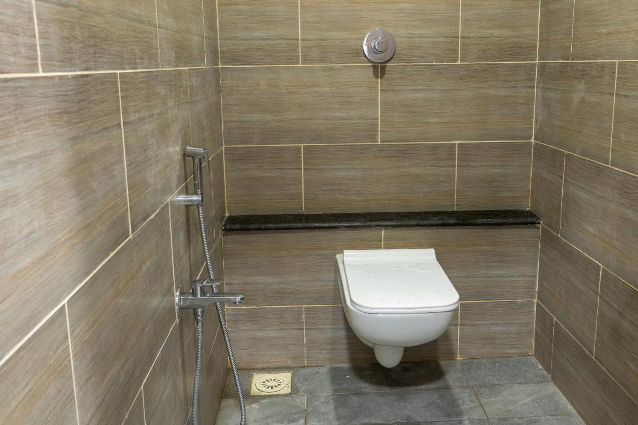 The Grand Monarch Hotel, Ujjain Luaran gambar